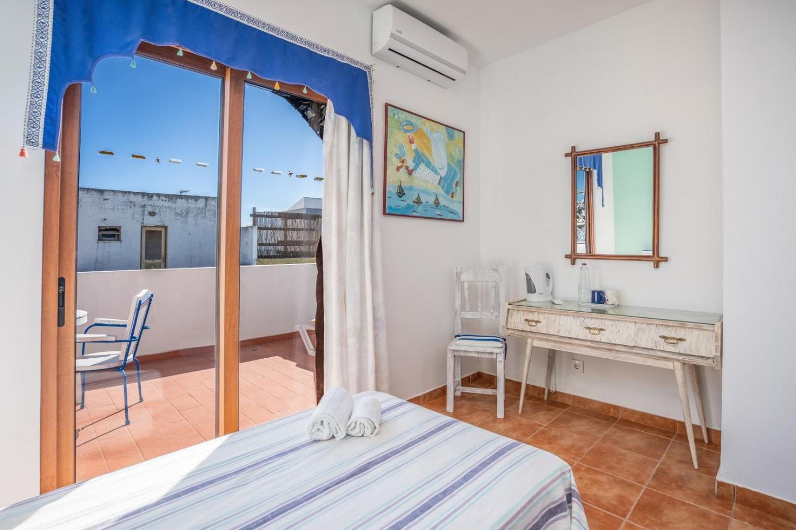 Alvor Ar De Mar Bed & Breakfast Ruang foto